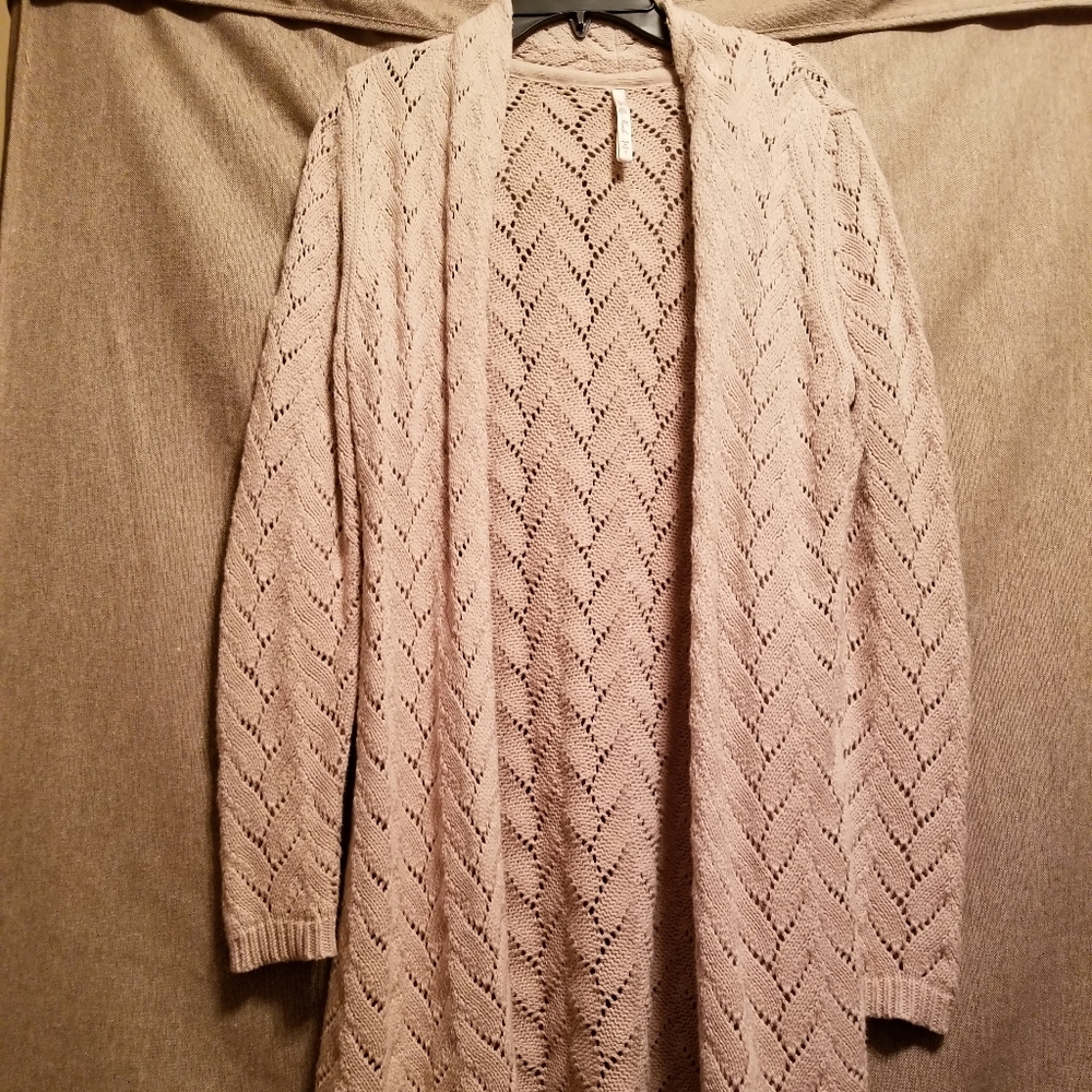 Leo Nicole long sleeve sweater